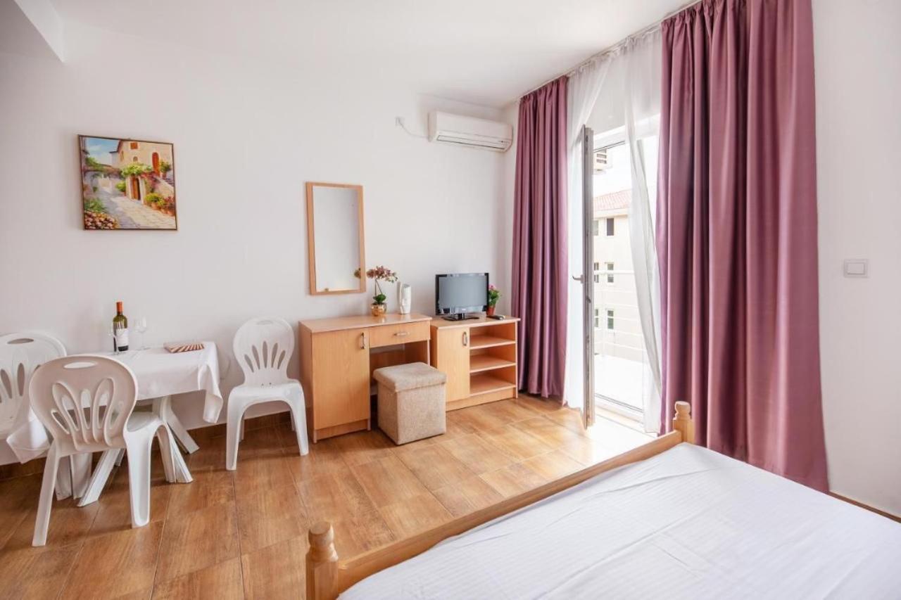 Apartmani Franeta Будва Екстер'єр фото