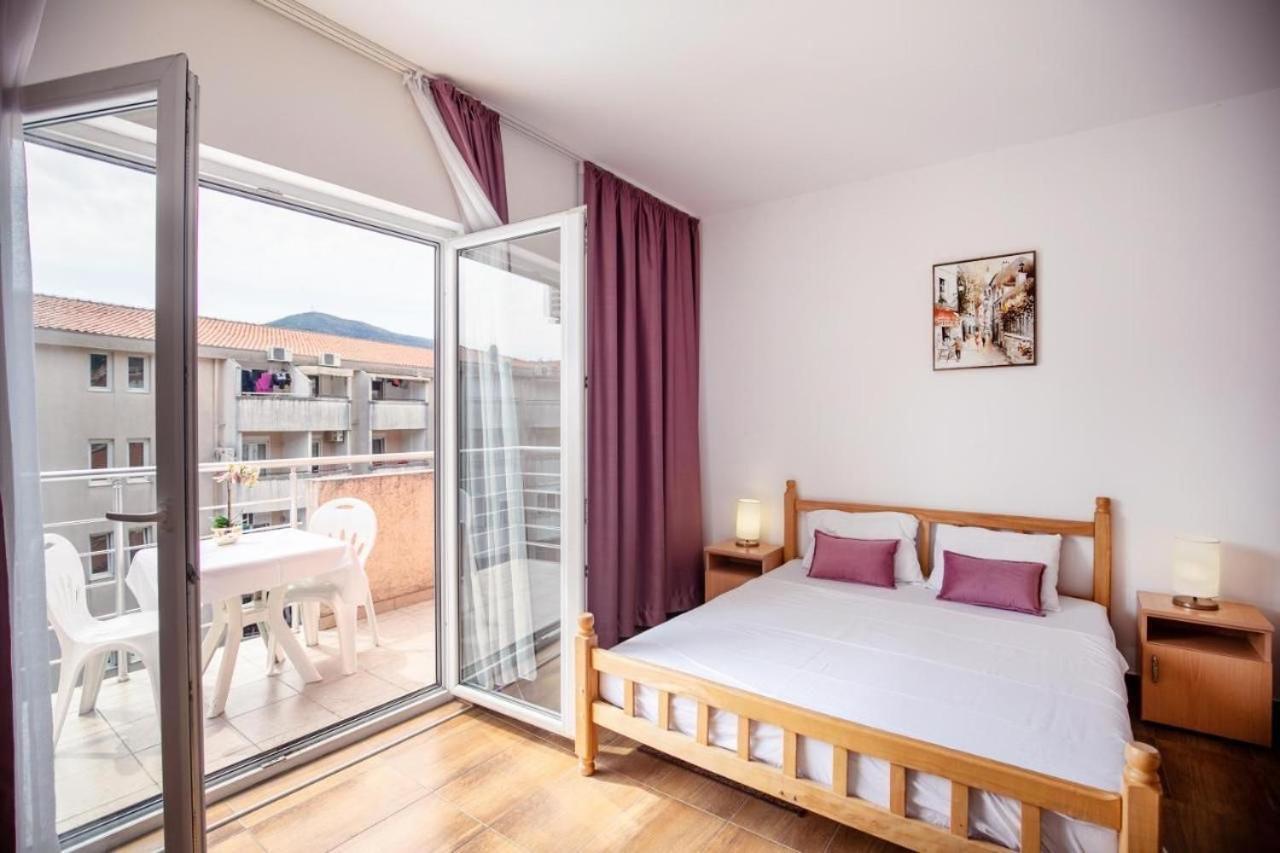 Apartmani Franeta Будва Екстер'єр фото