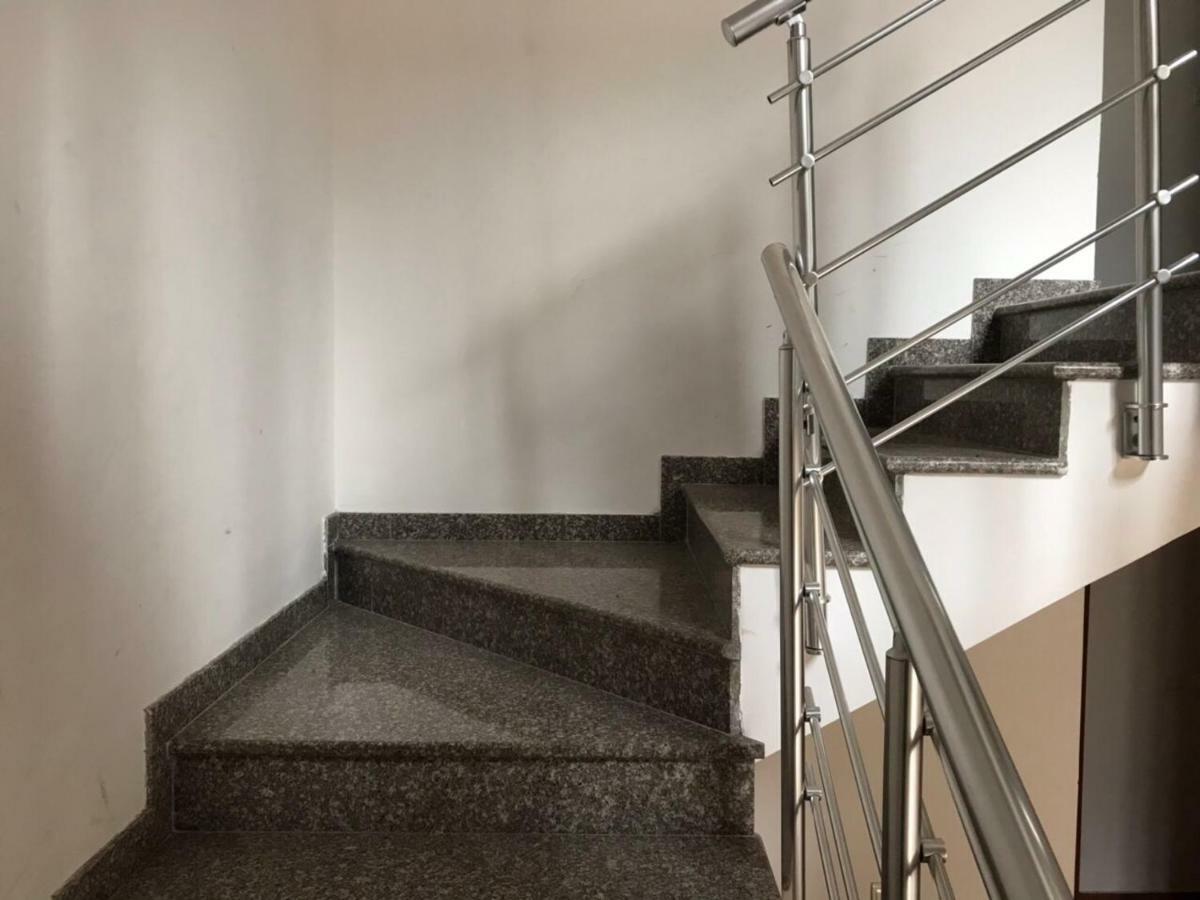 Apartmani Franeta Будва Екстер'єр фото